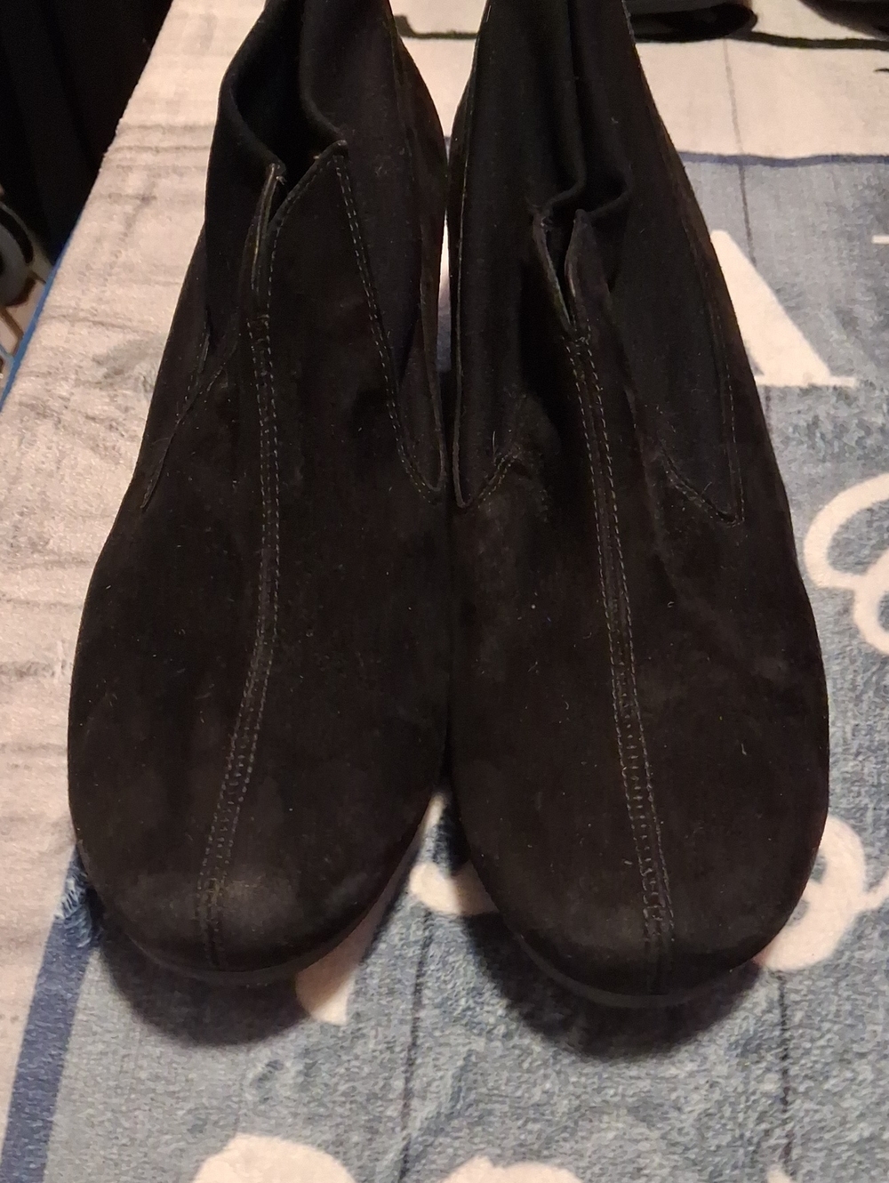 Paul Green Black Suede Ankle Booties with Low Heel Averages $120-$300 Australia